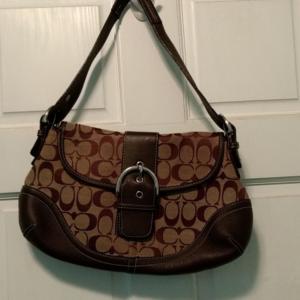Signature coach handbag